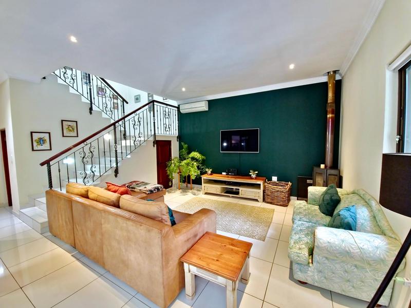4 Bedroom Property for Sale in Hartbeespoort Rural North West